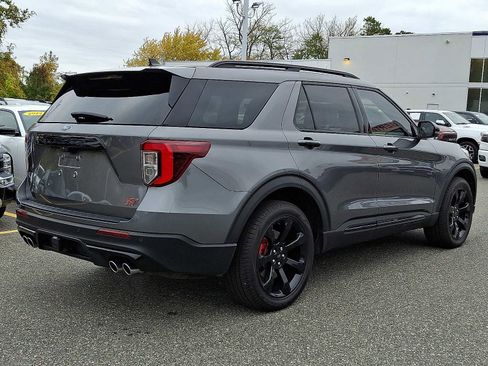 Used 2023 Ford Explorer ST w/ Equipment Group 401A image 6