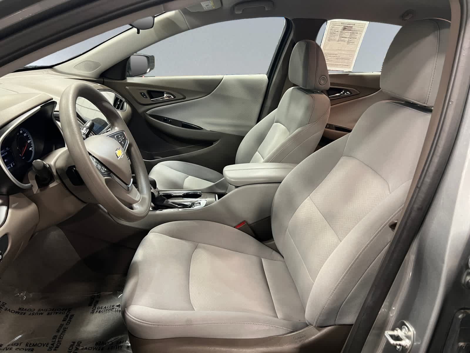 Used 2025 Chevrolet Malibu LT FWD image 11