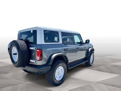 Used 2025 Ford Bronco Heritage Edition AWD/4WD image 8