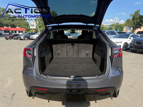 Used 2022 Tesla Model Y Performance AWD/4WD image 18