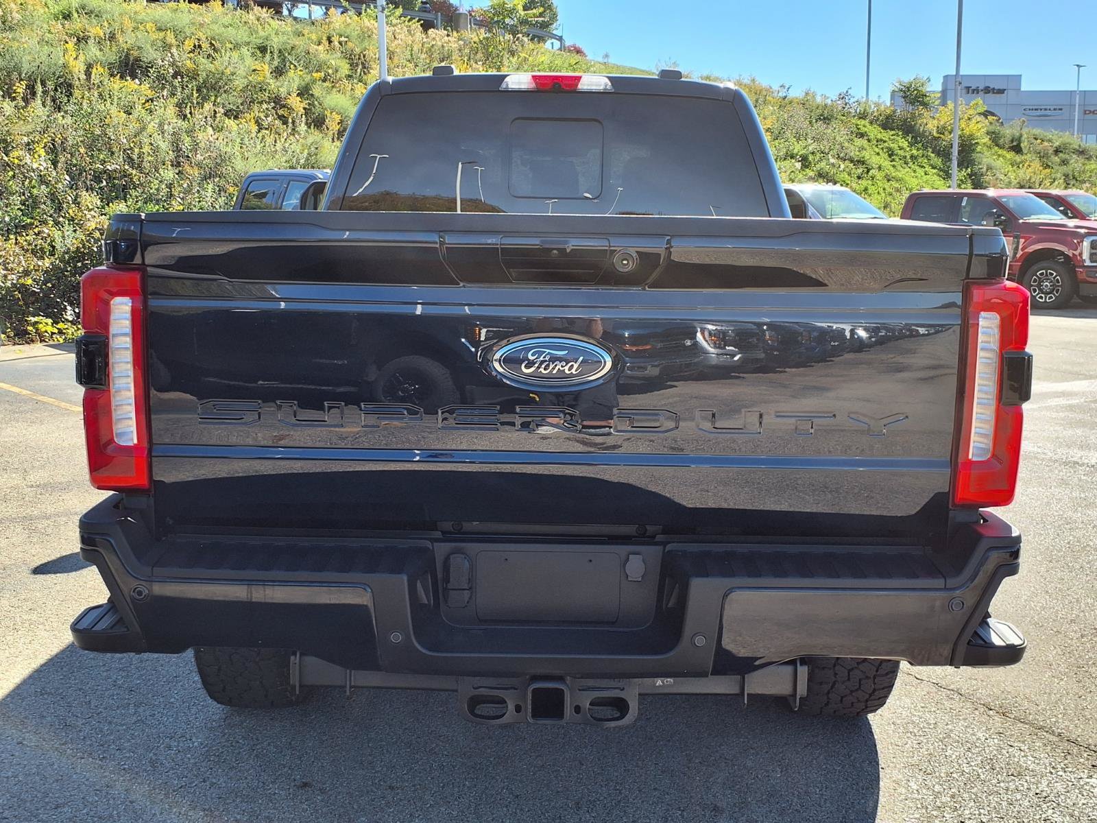 Used 2023 Ford F250 Lariat w/ Lariat Ultimate Package AWD/4WD image 5