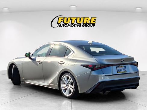 Used 2023 Lexus IS 300 w/ Comfort Package RWD image 6