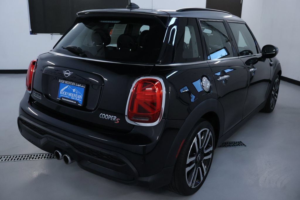 Used 2023 MINI Cooper S FWD image 7