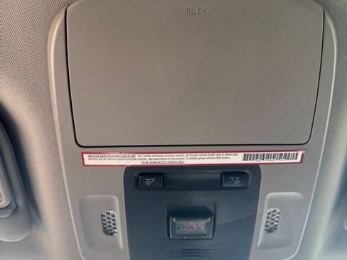 Used 2020 Toyota Camry LE FWD image 20