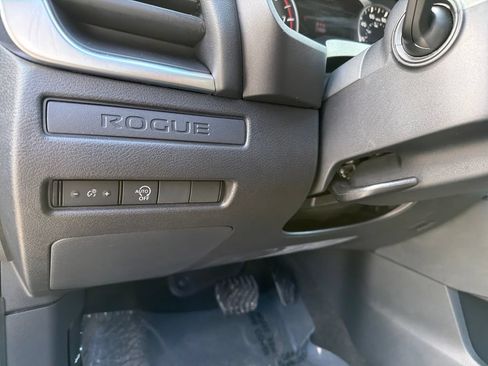 Certified 2024 Nissan Rogue S FWD image 16