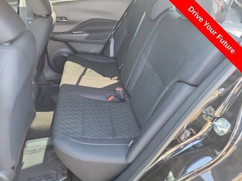 Used 2021 Nissan Kicks SV FWD image 24