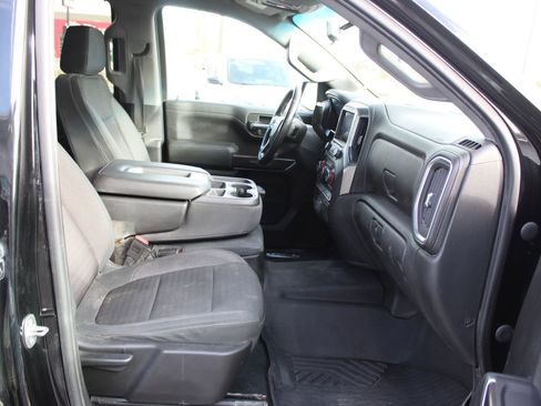 Used 2020 Chevrolet Silverado 1500 RST image 13