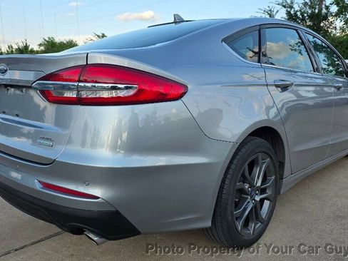 Used 2020 Ford Fusion SEL FWD image 13