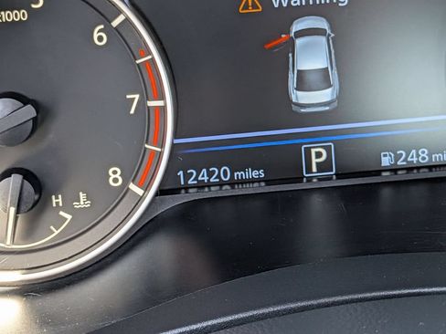 Used 2025 Nissan Altima 2.5 SV FWD image 21