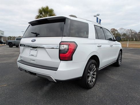 Used 2018 Ford Expedition Limited image 4