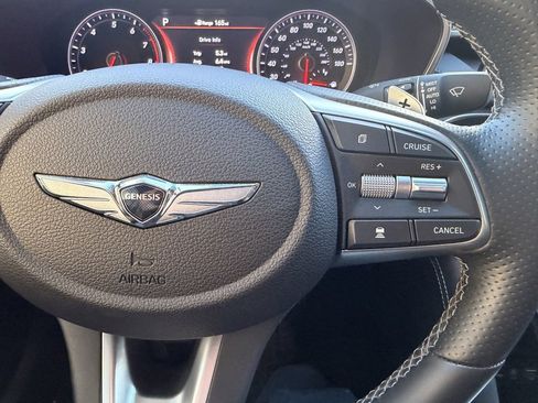 Used 2019 Genesis G70 2.0T Advanced w/ Dynamic Package image 22