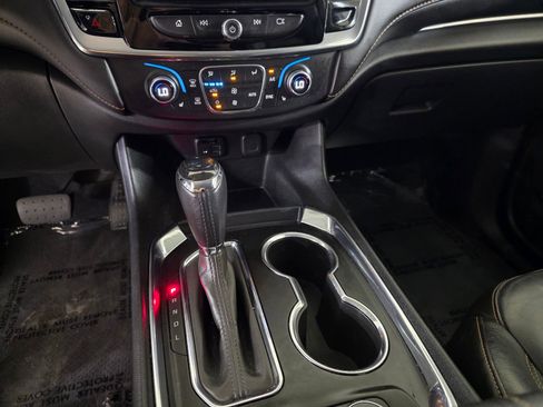Used 2020 Chevrolet Traverse RS w/ LPO, Cargo Package FWD image 27