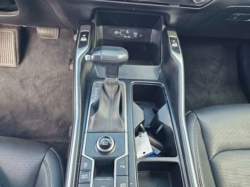 Used 2024 Kia Sorento S FWD image 24