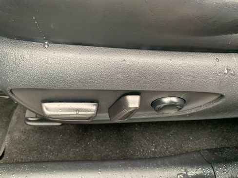 Used 2019 Toyota RAV4 XLE Premium w/ Cold Weather Package AWD/4WD image 25