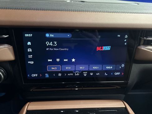 New 2026 Lincoln Navigator L Reserve image 12