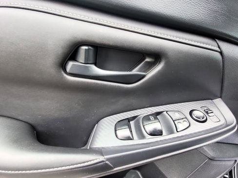 Used 2024 Nissan Sentra S FWD image 21