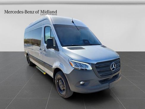 New 2026 Mercedes-Benz Sprinter 2500 image 1