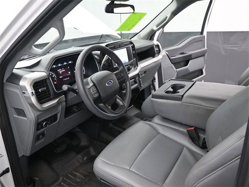 Used 2022 Ford F150 XL w/ Trailer Tow Package image 18