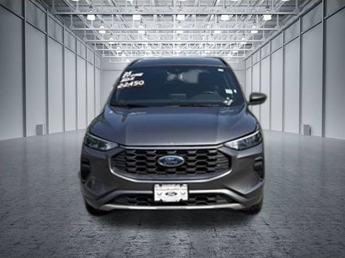 Certified 2024 Ford Escape ST-Line AWD/4WD image 3