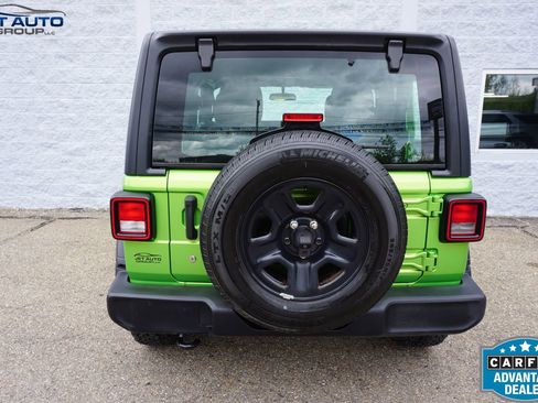 Used 2018 Jeep Wrangler Sport AWD/4WD image 15