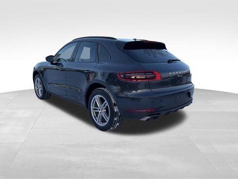 Used 2018 Porsche Macan image 22