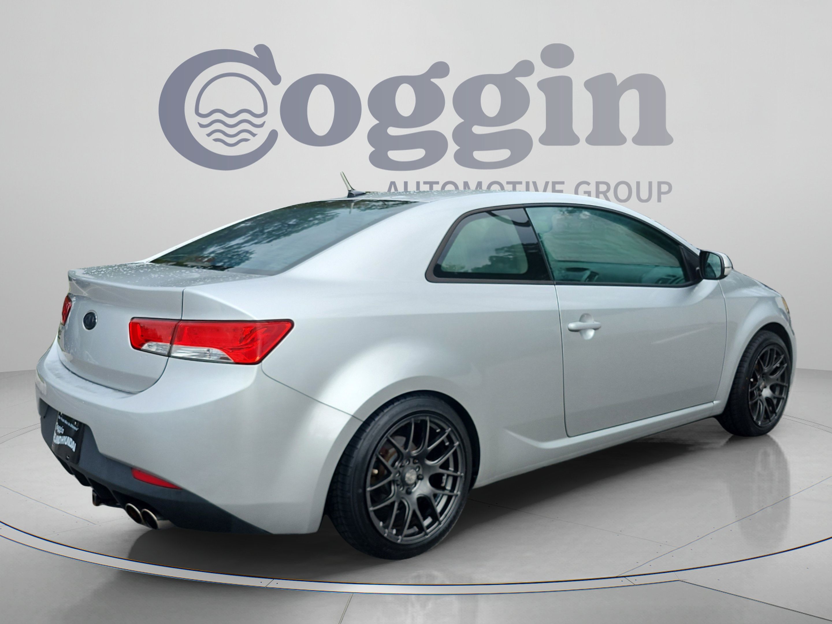 Used 2012 Kia Forte Koup SX FWD image 5