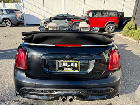 Used 2023 MINI Cooper S w/ Signature Upholstery Package FWD image 30