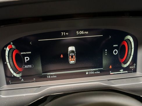 New 2025 Nissan Pathfinder Platinum w/ Lighting Package (N92) image 11