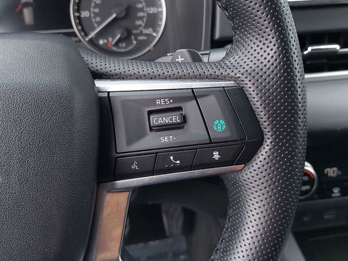 Used 2024 Mitsubishi Outlander SE AWD/4WD image 20
