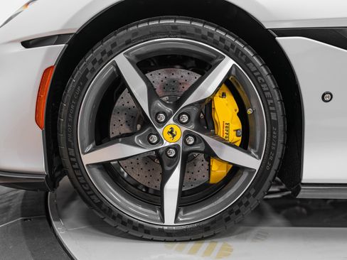 Certified 2023 Ferrari Portofino M image 14