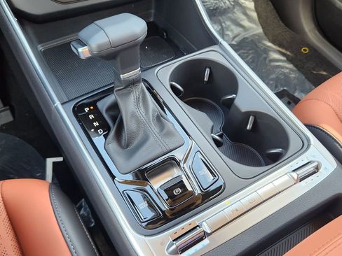 New 2026 Kia Carnival SX FWD image 14