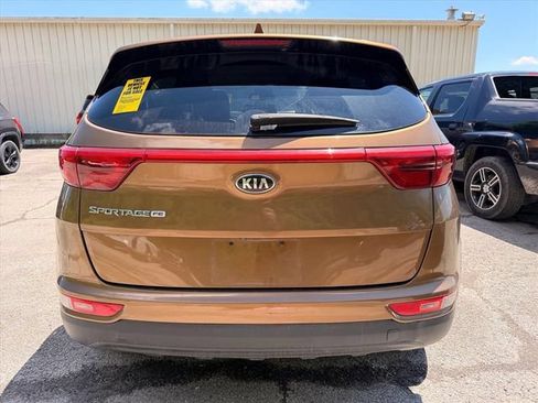 Used 2017 Kia Sportage LX w/ LX Popular Package FWD image 10