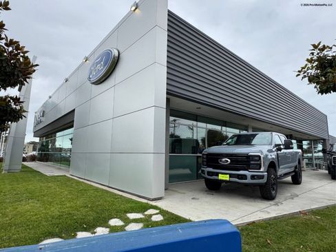 Used 2020 GMC Yukon XL SLE w/ SLE Value Package RWD image 10