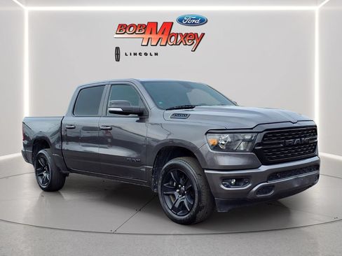 Used 2022 RAM 1500 Big Horn AWD/4WD image 3