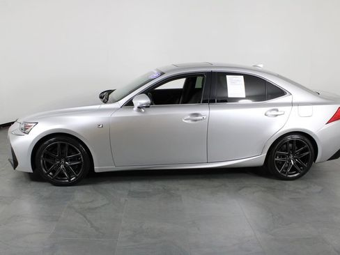 Used 2019 Lexus IS 300 F Sport w/ F Sport Package RWD image 13