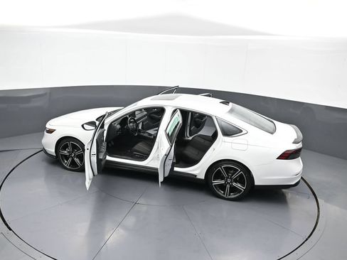 Certified 2024 Honda Accord Sport image 43