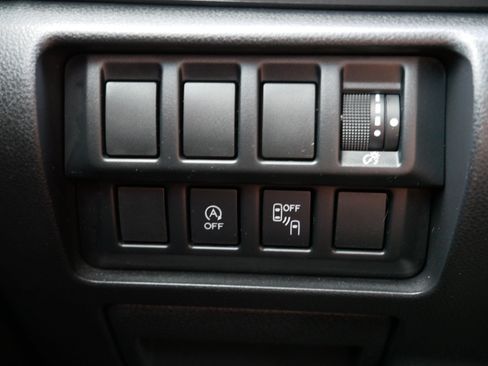 Used 2019 Subaru Forester Premium AWD/4WD image 26