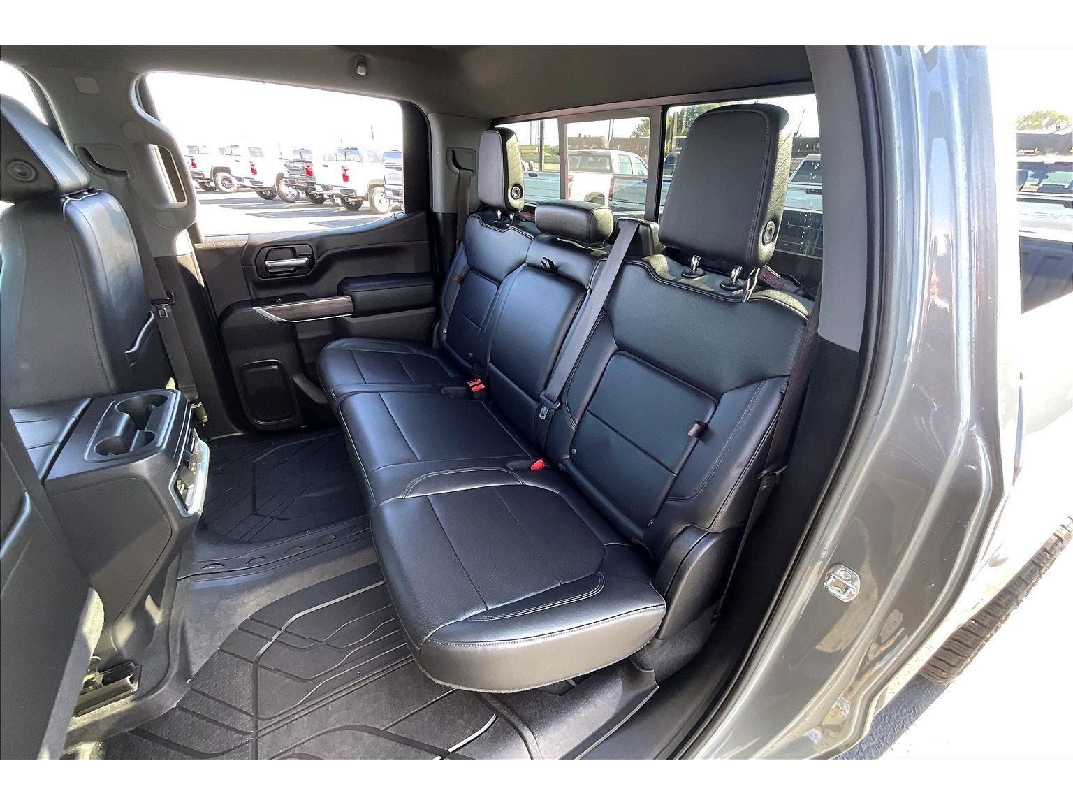 Used 2020 Chevrolet Silverado 1500 LTZ w/ LTZ Plus Package AWD/4WD image 26