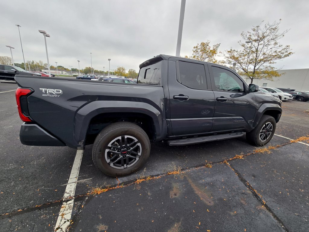 Used 2024 Toyota Tacoma TRD Sport w/ TRD Sport Upgrade Package RWD image 9