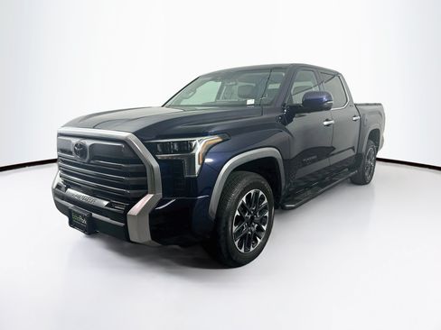 Used 2024 Toyota Tundra Limited AWD/4WD image 3