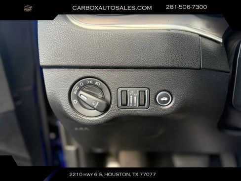 Used 2022 Dodge Charger GT w/ Blacktop Package RWD image 17