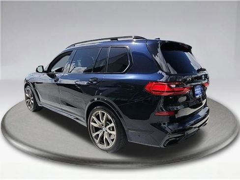 Used 2022 BMW X7 M50i w/ Luxury Seating Package image 16