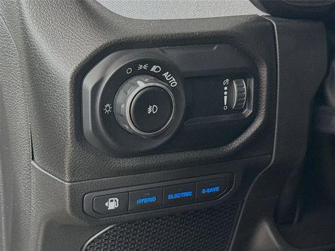 Used 2024 Jeep Wrangler Sport S w/ LED Headlamp & Fog Lamp Group image 28