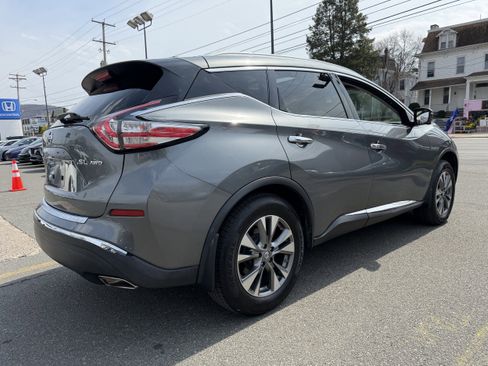 Used 2018 Nissan Murano SL w/ Moonroof Package image 6