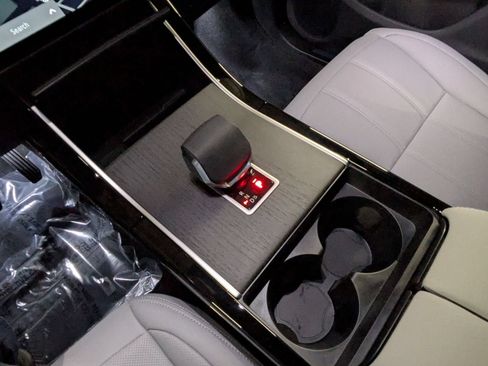 New 2026 Land Rover Range Rover Evoque S AWD/4WD image 22