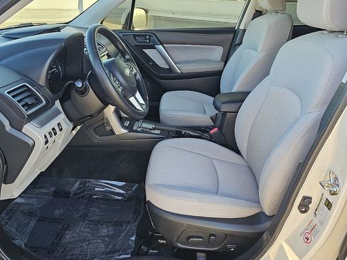 Used 2018 Subaru Forester 2.5i Premium image 24