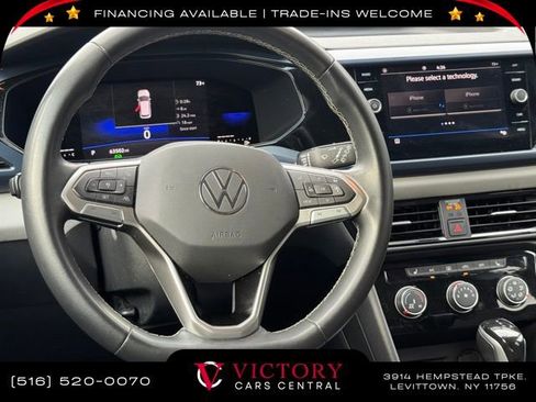 Used 2023 Volkswagen Taos SE image 20