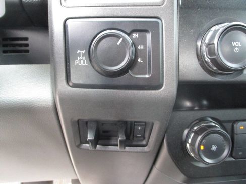 Used 2019 Ford F250 XL w/ XL Value Package AWD/4WD image 11