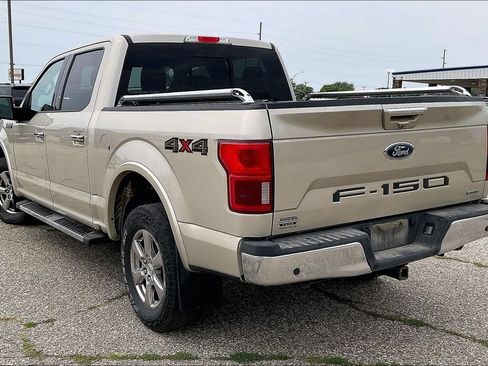 Used 2018 Ford F150 Lariat w/ Equipment Group 502A Luxury AWD/4WD image 3