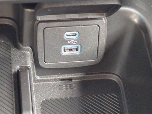 New 2025 Ford Bronco Outer Banks image 23